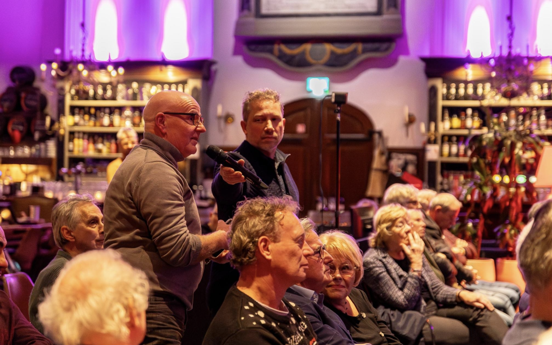 12/05 #033 Maakt de digitale wereld ons gelukkiger en socialer?
